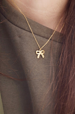Cute Bow - Necklace