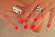 Load image into Gallery viewer, Blue Flower - Ring
