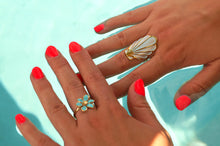 Load image into Gallery viewer, Blue Flower - Ring
