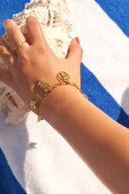Load image into Gallery viewer, Palmtree Lobster Charms - Bracelet
