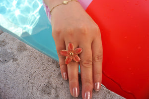 Red Beachy Flower - Ring