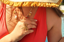 Load image into Gallery viewer, Big Pearly Bow - Ring

