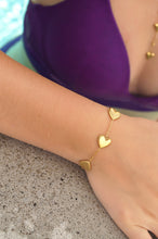 Load image into Gallery viewer, Chunky Hearts - Bracelet
