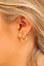 Load image into Gallery viewer, White Cute Flore - Earring(s)
