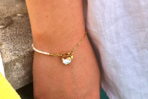 Fine Pearly Butterfly - Bracelet