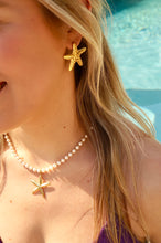 Load image into Gallery viewer, Pearly Starfish - Necklace
