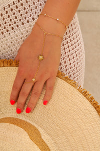 Diamond Sun & Clover Hand Chain - Bracelet