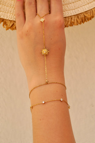Diamond Sun & Clover Hand Chain - Bracelet