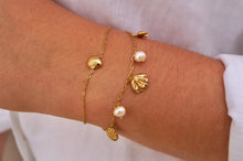 Load image into Gallery viewer, Small Pearly Shell Charms  - Bracelet
