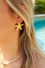 Load image into Gallery viewer, Big Starfish - Earrings

