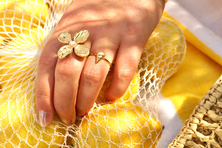 Pearlie Flower - Ring