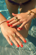 Load image into Gallery viewer, Dotted Starfish - Ring
