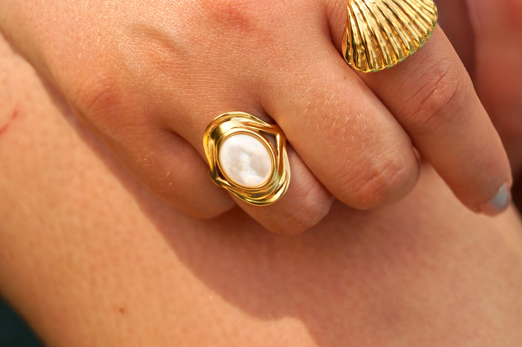 Marble Oval Treasure - Ring