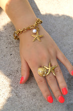 Load image into Gallery viewer, Starfish &amp; Pearl Oval Chain - Bracelet
