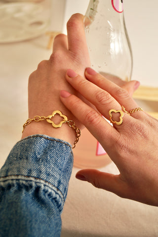 Chunky Chained Clover - Bracelet