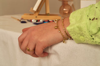 Cute Hearts Bangle - Bracelet