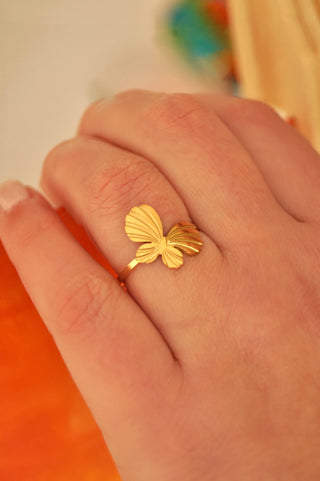 Curly Butterfly - Ring