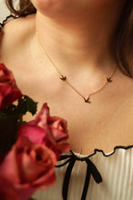 Load image into Gallery viewer, Loverbirds - Necklace
