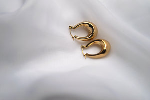 Carla Hoops - Earrings