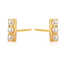 Load image into Gallery viewer, Rectangular Three Pearls - Earrings
