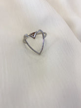 Load image into Gallery viewer, Silver Fine Heart - Ring
