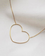 Load image into Gallery viewer, Big Heart - Necklace
